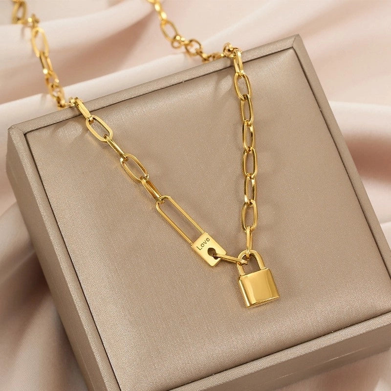 Korean Style Letter Lock Titanium Steel Plating 18K Gold Plated Necklace